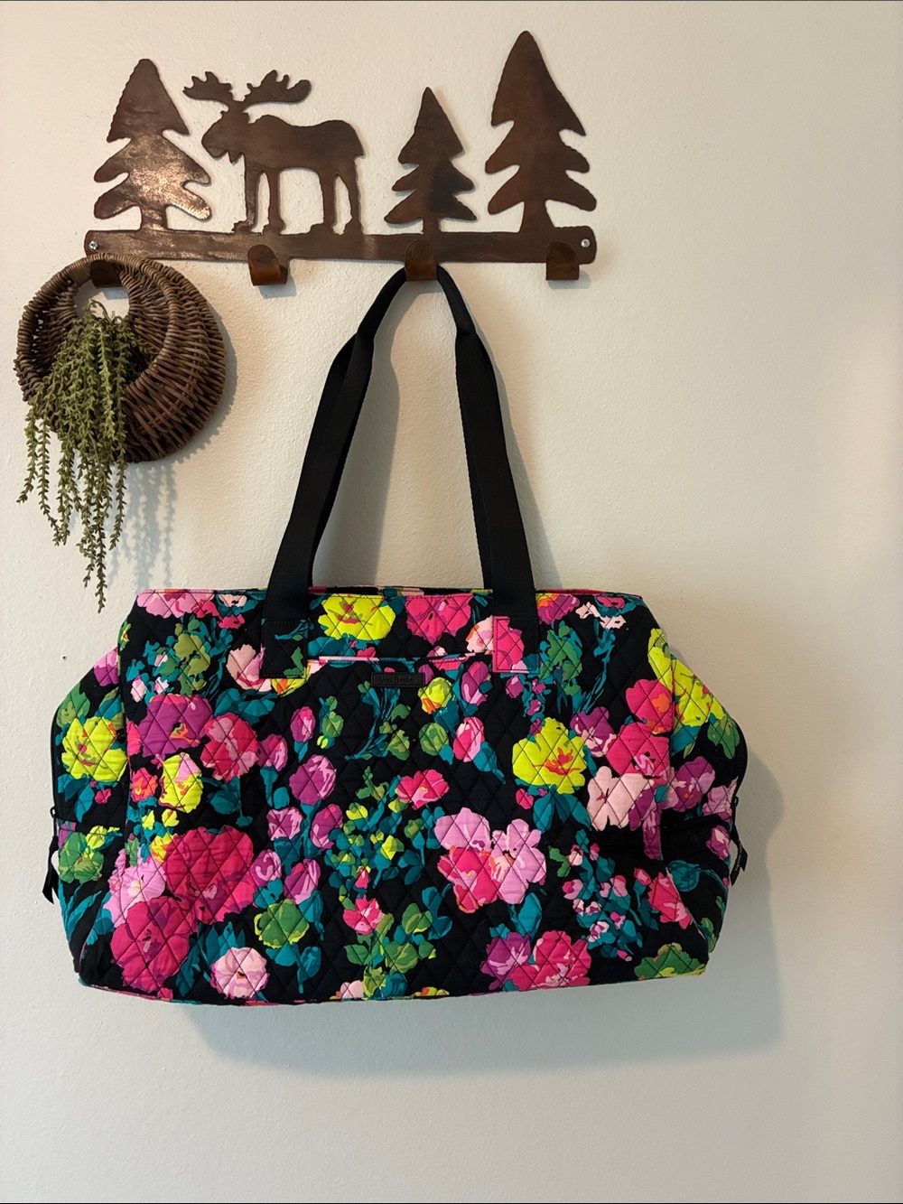 Vera Bradley Grand Traveler luggage bag